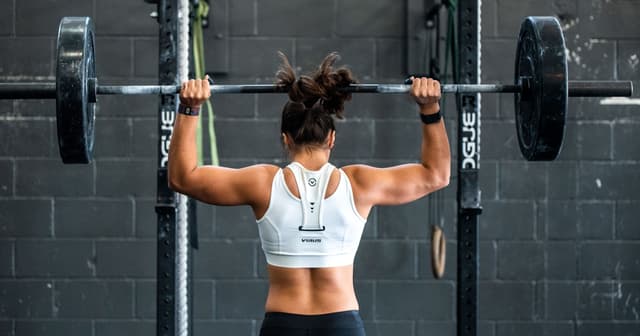 How Many Calories Does 7,000 Steps Burn? Complete Guide