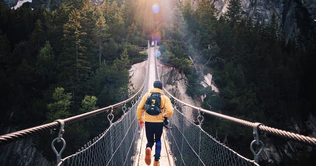 10,000 Steps in KM: 6.4–8 km by Height & Stride