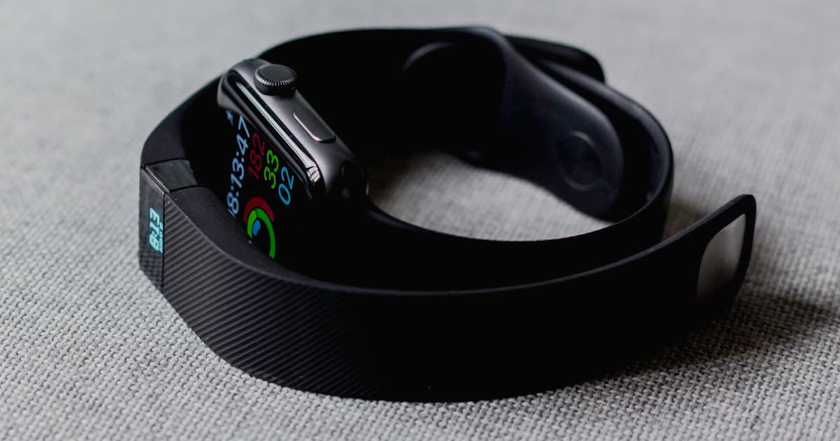 Best Fitbit Alternatives for iPhone (2026)