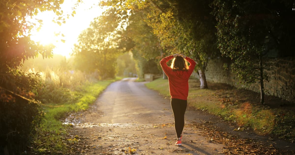 How Long to Walk to Lose 10 Pounds? Realistic Plan